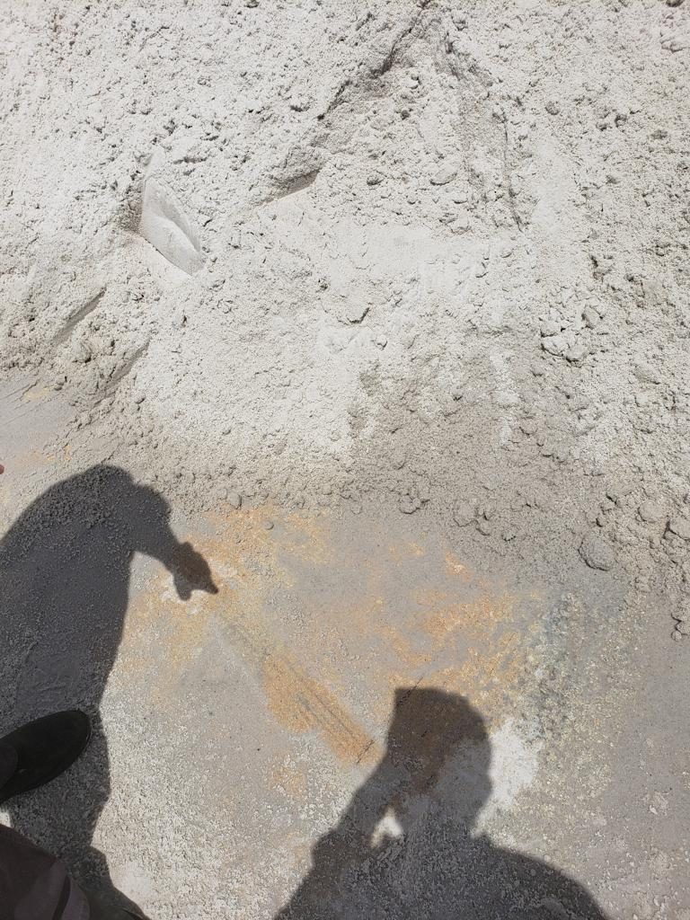 Sand pit at Abraham Sand in Miami showing iron-rich sand
